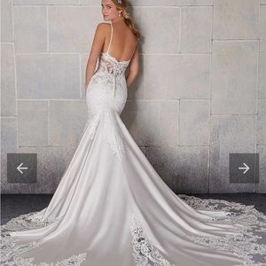 Morilee Sinead 2121 Size 8 White Wedding dress